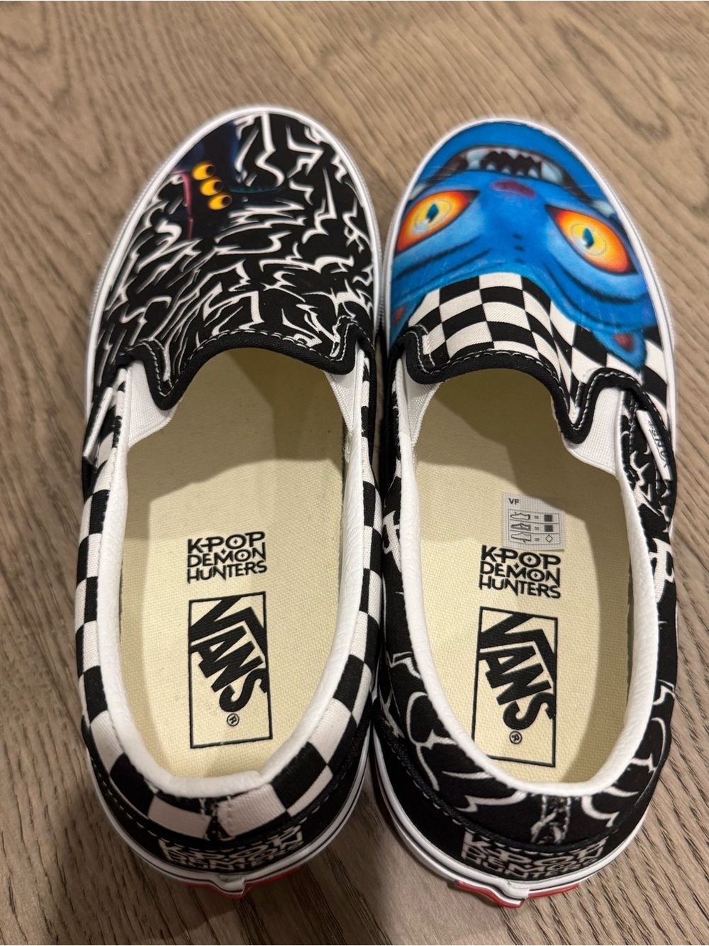 Vans Slip On K Pop Demon Hunters - Picture 4 of 6